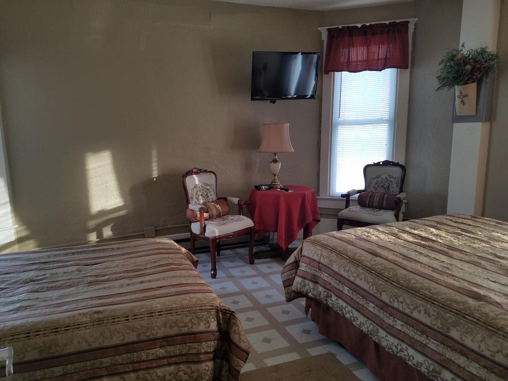 Dakota Spur Hotel Lead Extérieur photo