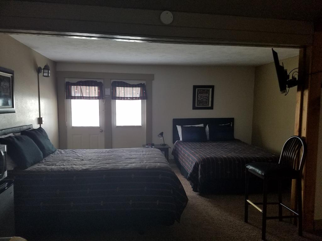 Dakota Spur Hotel Lead Extérieur photo