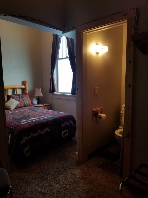 Dakota Spur Hotel Lead Extérieur photo
